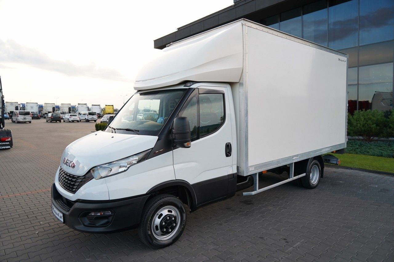 Iveco DAILY 35-160 / KONTENER / BLIŹNIAK / WINDA DHOLL - Chladící dodávka: obrázek 5 Iveco DAILY 35-160 / KONTENER / BLIŹNIAK / WINDA DHOLL - Chladící dodávka: obrázek 5