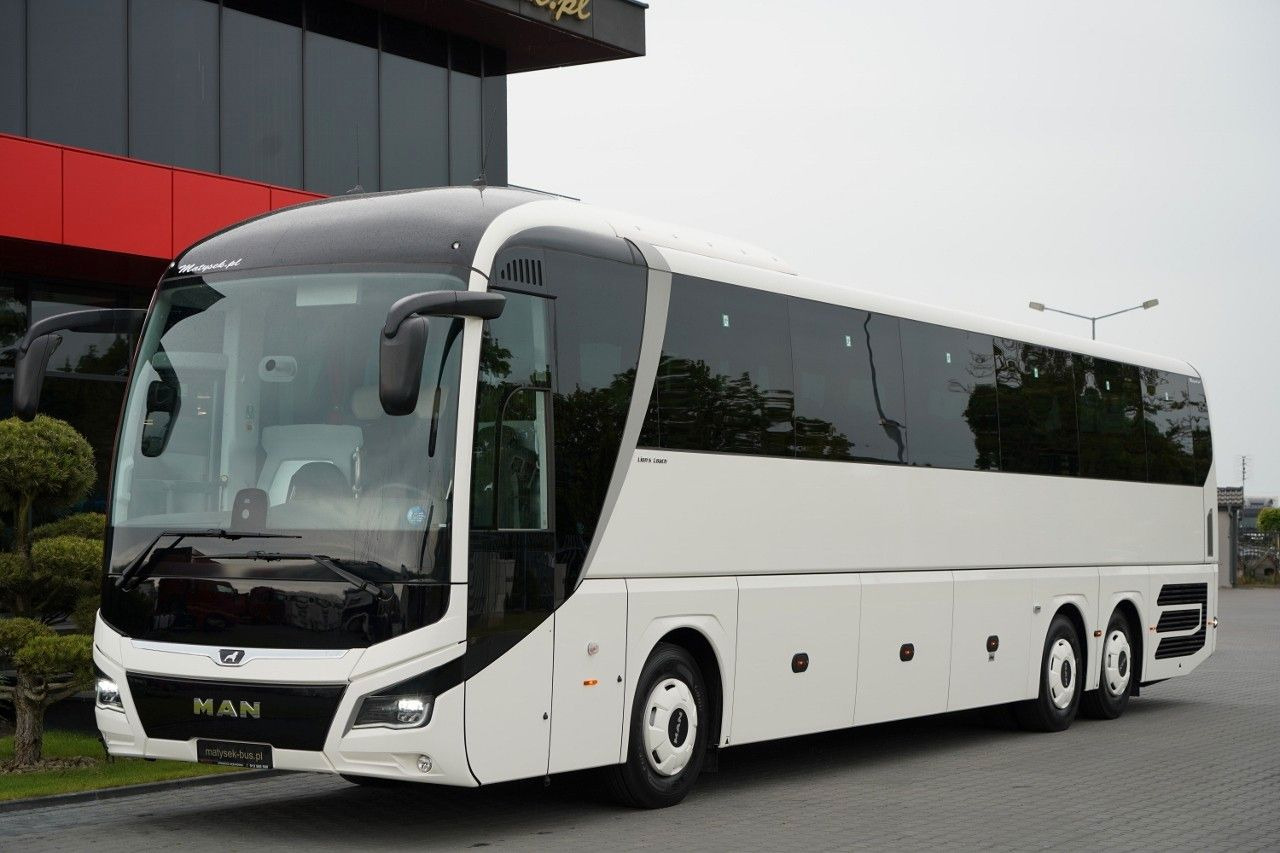 MAN LIONS COACH R08 / EURO 6 / FABRYCZNIE NOWY / DOS - Turistický autobus: obrázek 1 MAN LIONS COACH R08 / EURO 6 / FABRYCZNIE NOWY / DOS - Turistický autobus: obrázek 1