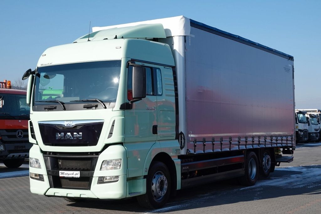 MAN TGX 26.440 / 6x2 / FIRANKA - 8,15 m / SOLÓWKA / - Plachtový nákladní auto: obrázek 1 MAN TGX 26.440 / 6x2 / FIRANKA - 8,15 m / SOLÓWKA / - Plachtový nákladní auto: obrázek 1