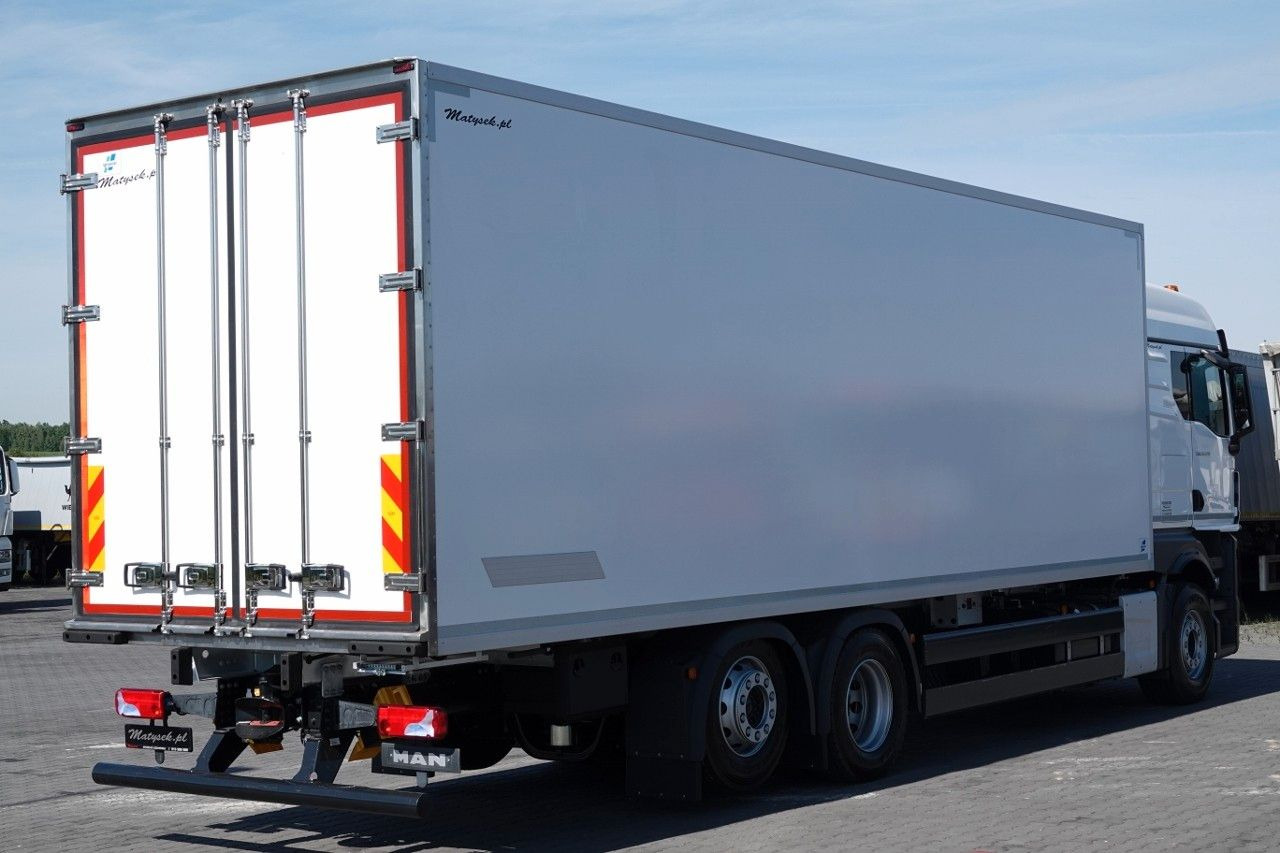 MAN TGX 26.520 / 6x2 / CHŁODNIA -8,6 M / AGREGAT THE - Skříňový nákladní auto: obrázek 4 MAN TGX 26.520 / 6x2 / CHŁODNIA -8,6 M / AGREGAT THE - Skříňový nákladní auto: obrázek 4