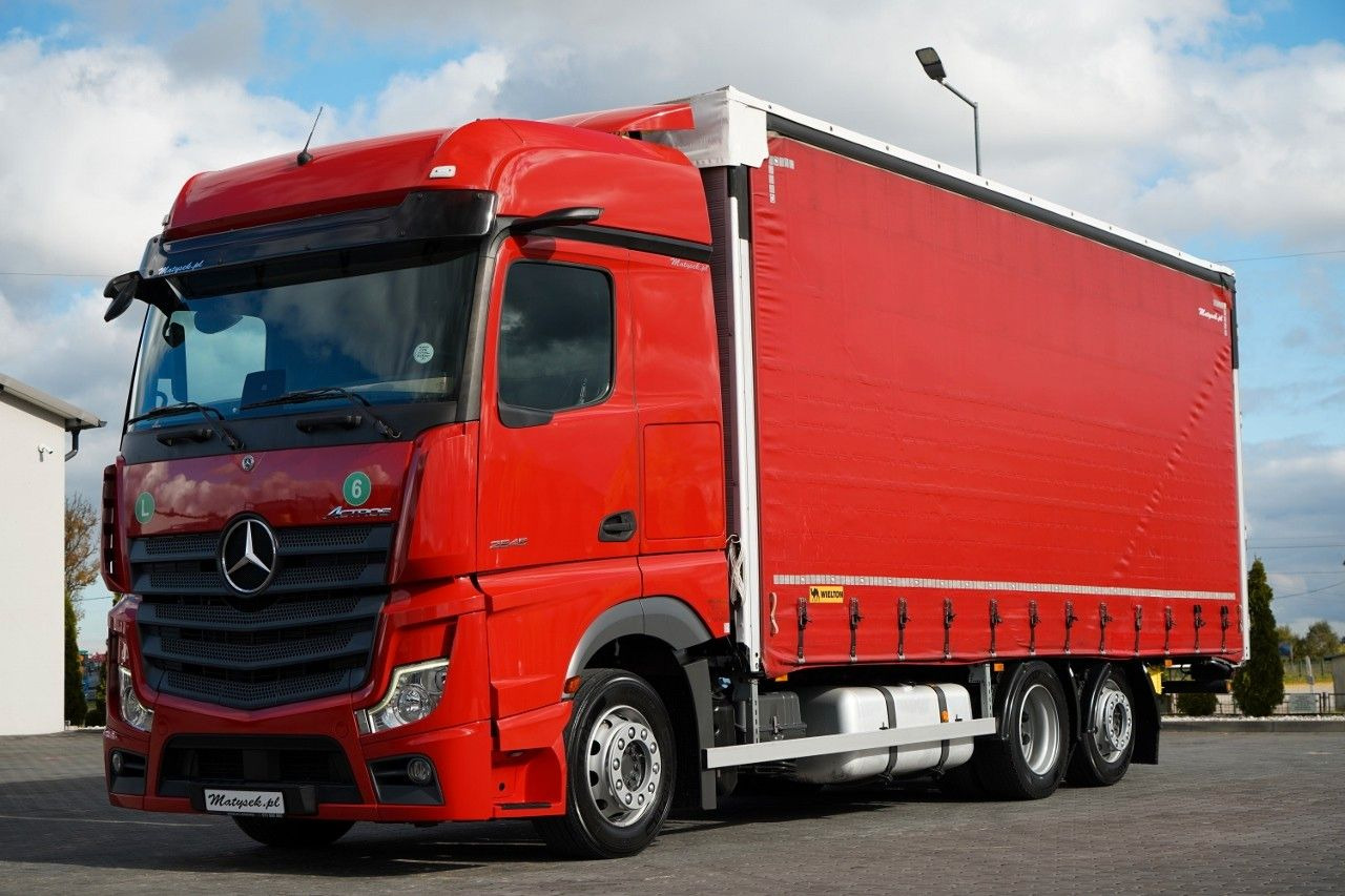 Mercedes-Benz ACTROS 2545 / SOLÓWKA  / 6x2 / OŚ PODNOSZONA / B - Plachtový nákladní auto: obrázek 1 Mercedes-Benz ACTROS 2545 / SOLÓWKA  / 6x2 / OŚ PODNOSZONA / B - Plachtový nákladní auto: obrázek 1