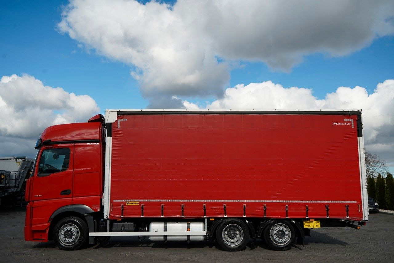 Mercedes-Benz ACTROS 2545 / SOLÓWKA  / 6x2 / OŚ PODNOSZONA / B - Plachtový nákladní auto: obrázek 2 Mercedes-Benz ACTROS 2545 / SOLÓWKA  / 6x2 / OŚ PODNOSZONA / B - Plachtový nákladní auto: obrázek 2