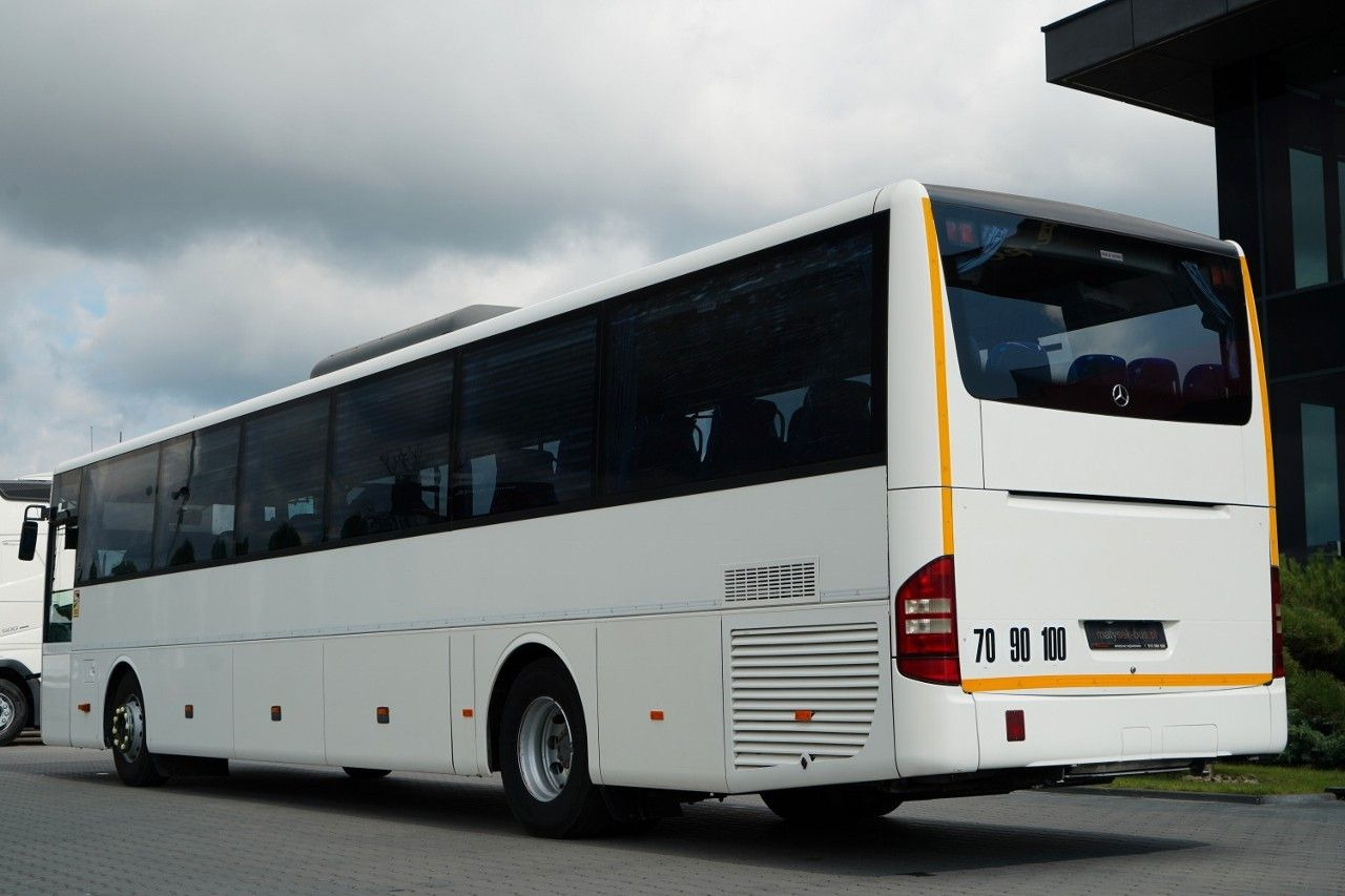 Mercedes-Benz INTOURO M / EURO 5 / KLIMATYZACJA / MANUAL / SPR - Autobus příměstský: obrázek 3 Mercedes-Benz INTOURO M / EURO 5 / KLIMATYZACJA / MANUAL / SPR - Autobus příměstský: obrázek 3