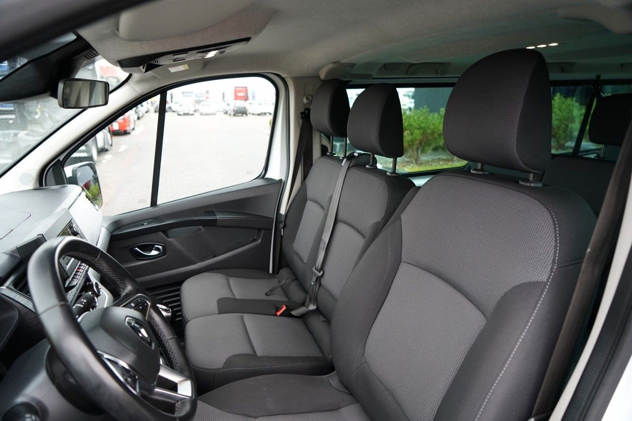 Mikrobus Renault TRAFIC III / BUS / 9 MIEJSC / PIERWSZY WŁAŚCICIE: obrázek 26 Mikrobus Renault TRAFIC III / BUS / 9 MIEJSC / PIERWSZY WŁAŚCICIE: obrázek 26