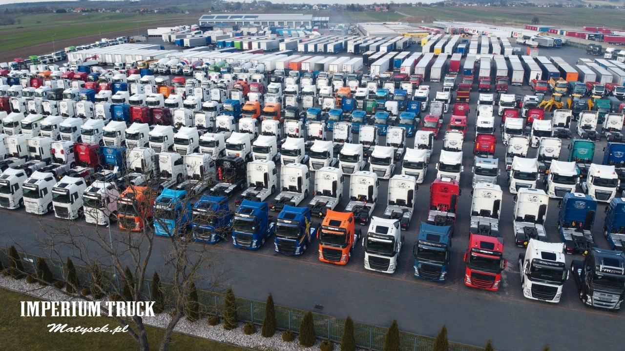 Mikrobus Renault TRAFIC III / BUS / 9 MIEJSC / PIERWSZY WŁAŚCICIE: obrázek 44 Mikrobus Renault TRAFIC III / BUS / 9 MIEJSC / PIERWSZY WŁAŚCICIE: obrázek 44