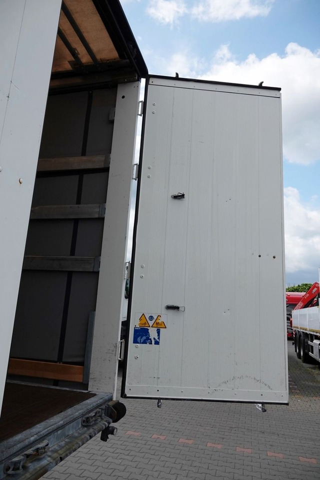 Plachtový návěs Schmitz Cargobull FIRANKA / STANDARD /  OŚ PODNOSZONA / KOSZ NA PA: obrázek 10