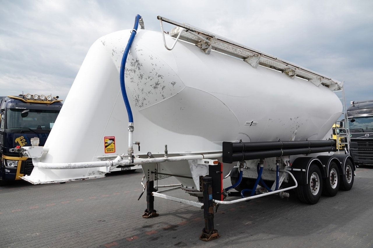 Spitzer CEMENTONACZEPA / 37 000 L / SILOS / 3 KOMORY - Silo cisterna: obrázek 4 Spitzer CEMENTONACZEPA / 37 000 L / SILOS / 3 KOMORY - Silo cisterna: obrázek 4