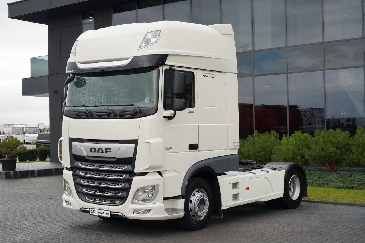 DAF XF 480 / SUPER SPACE CAB / 2022 ROK - Tahač: obrázek 2 DAF XF 480 / SUPER SPACE CAB / 2022 ROK - Tahač: obrázek 2