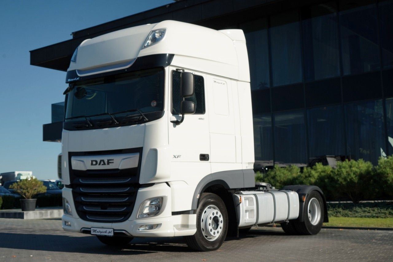 DAF XF 480 / SUPER SPACE CAB / OPONY 100% / 2021 RO - Tahač: obrázek 5 DAF XF 480 / SUPER SPACE CAB / OPONY 100% / 2021 RO - Tahač: obrázek 5