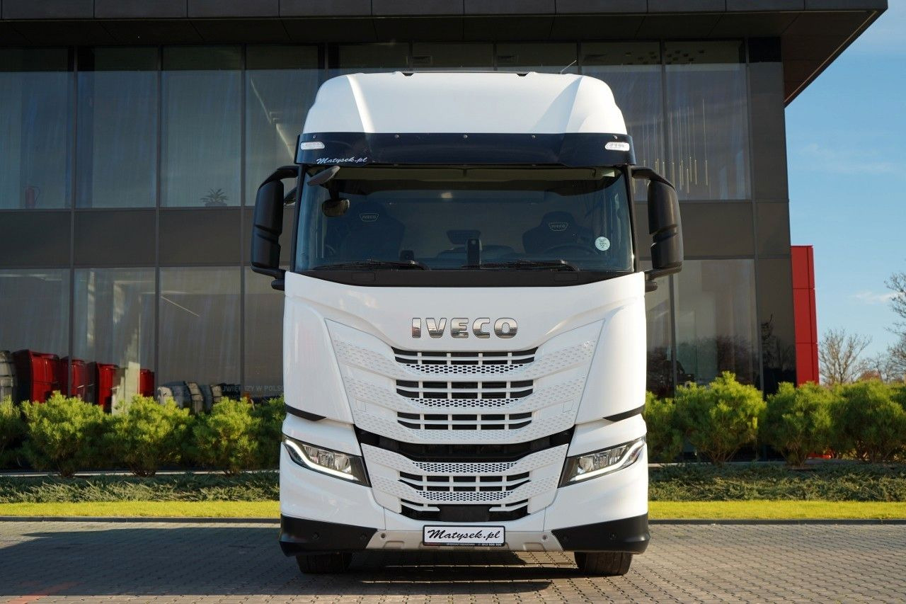 Iveco S-WAY 510 / RETARDER / HYDRAULIKA / I-PARK COOL - Tahač: obrázek 3 Iveco S-WAY 510 / RETARDER / HYDRAULIKA / I-PARK COOL - Tahač: obrázek 3