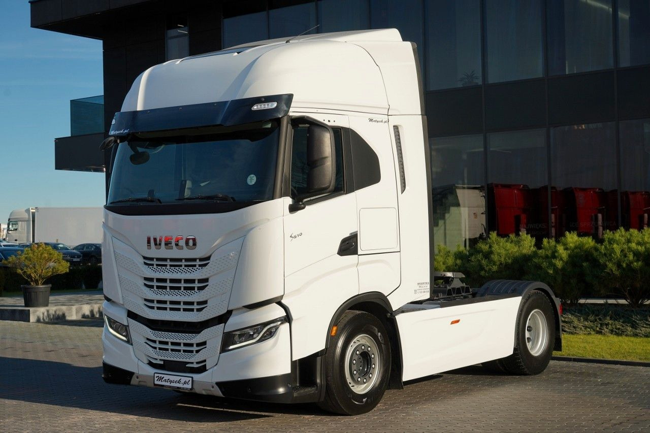 Iveco S-WAY 510 / RETARDER / HYDRAULIKA / I-PARK COOL - Tahač: obrázek 4 Iveco S-WAY 510 / RETARDER / HYDRAULIKA / I-PARK COOL - Tahač: obrázek 4