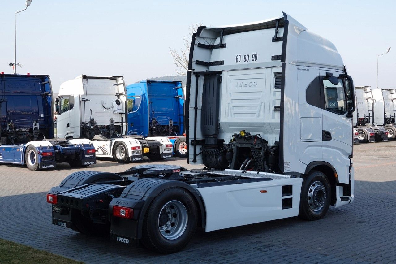 Iveco S-WAY / 510 / RETARDER / I-PARK COOL / PO KONTRA - Tahač: obrázek 5 Iveco S-WAY / 510 / RETARDER / I-PARK COOL / PO KONTRA - Tahač: obrázek 5