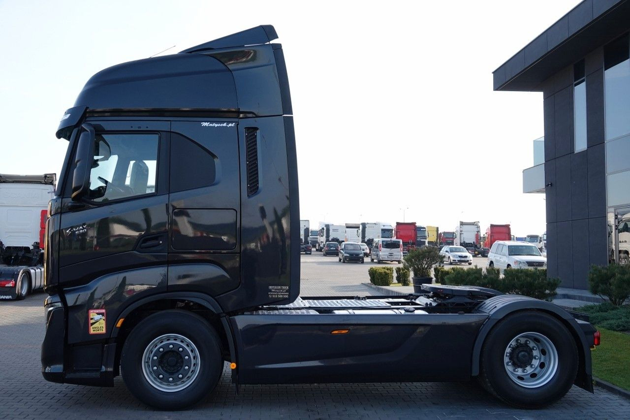 Iveco S-WAY / 530 / RETARDER / I-PARK COOL / FULL AIRM - Tahač: obrázek 3 Iveco S-WAY / 530 / RETARDER / I-PARK COOL / FULL AIRM - Tahač: obrázek 3