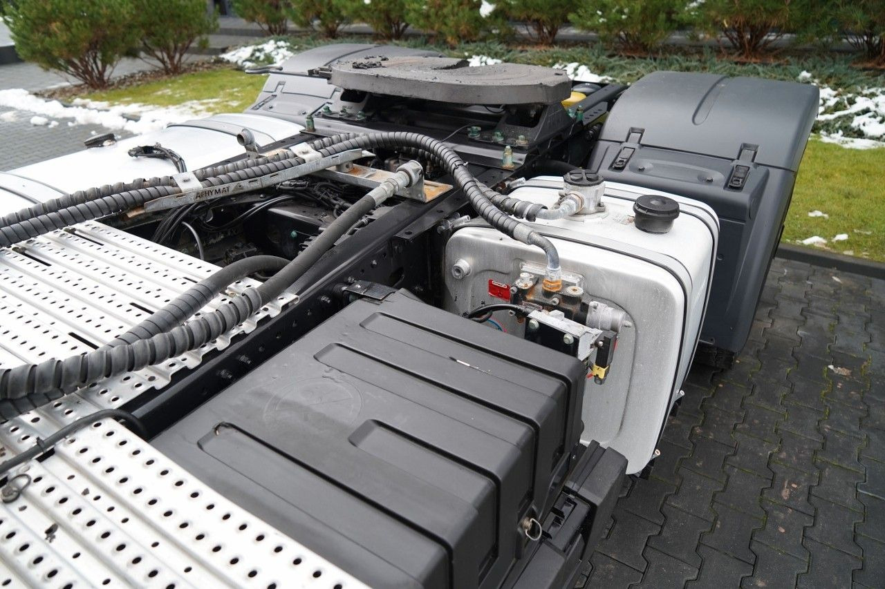 Tahač MAN TGS 18.460 / RETARDER / HYDRAULIKA / NAVI RIO /: obrázek 12