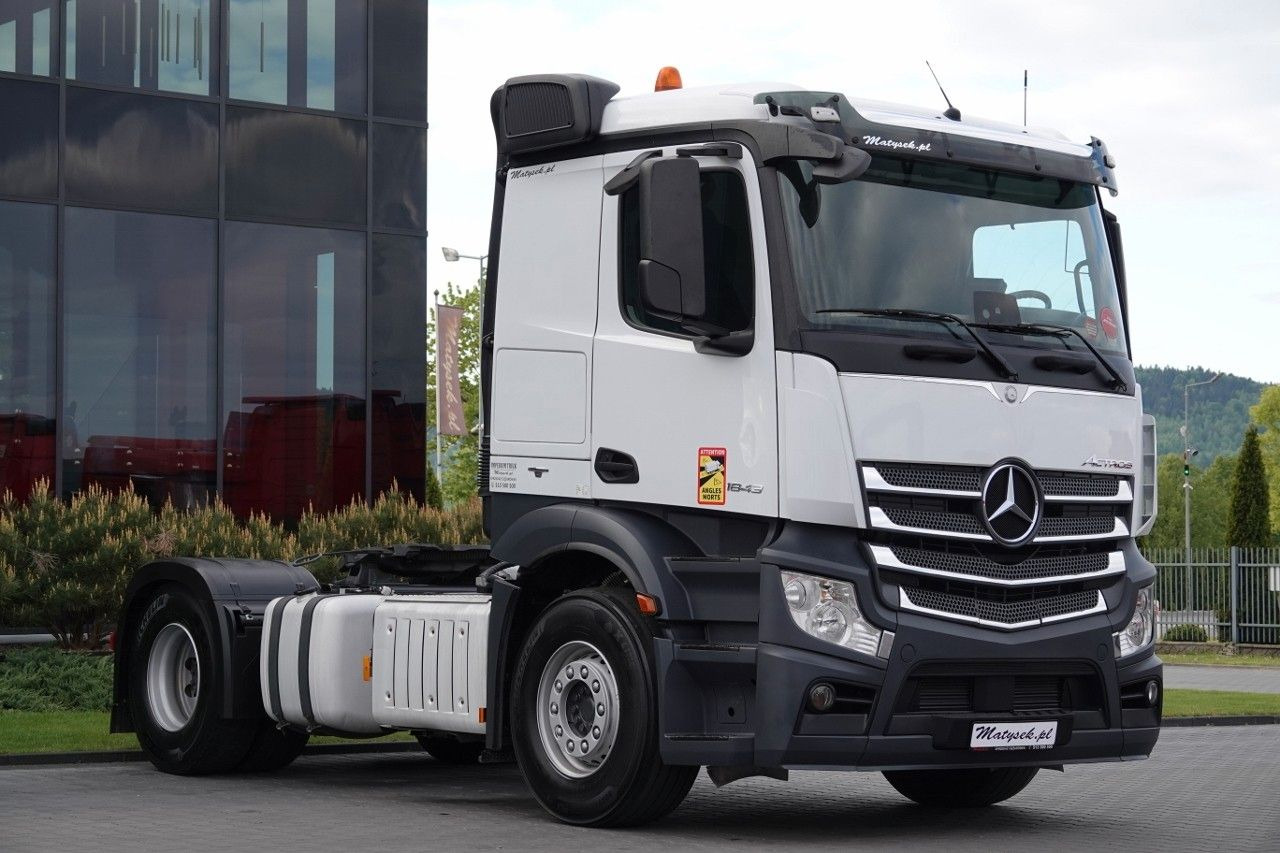 Mercedes-Benz ACTROS 1843 / RETARDER / HYDRAULIKA / NISKA KABI Mercedes-Benz ACTROS 1843 / RETARDER / HYDRAULIKA / NISKA KABI - Tahač: obrázek 1 Mercedes-Benz ACTROS 1843 / RETARDER / HYDRAULIKA / NISKA KABI Mercedes-Benz ACTROS 1843 / RETARDER / HYDRAULIKA / NISKA KABI - Tahač: obrázek 1