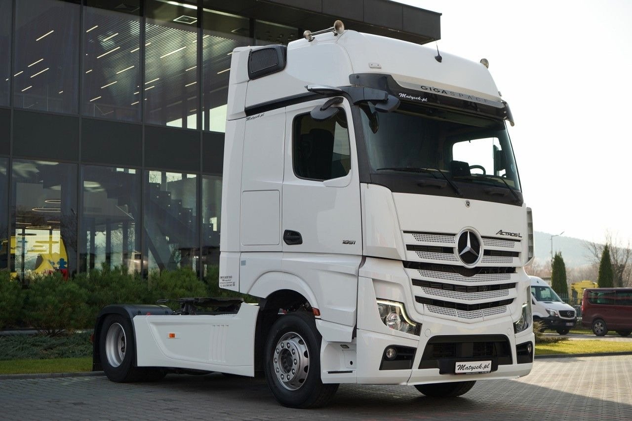 Mercedes-Benz ACTROS L 1851 / GIGA SPACE / RETARDER / 2022 R - Tahač: obrázek 5 Mercedes-Benz ACTROS L 1851 / GIGA SPACE / RETARDER / 2022 R - Tahač: obrázek 5