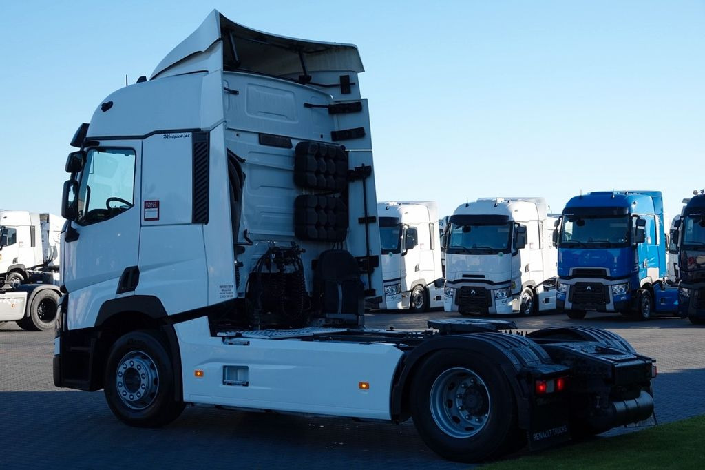 Renault T 480 / 13L / 2017 ROK Renault T 480 / 13L / 2017 ROK - Tahač: obrázek 4 Renault T 480 / 13L / 2017 ROK Renault T 480 / 13L / 2017 ROK - Tahač: obrázek 4