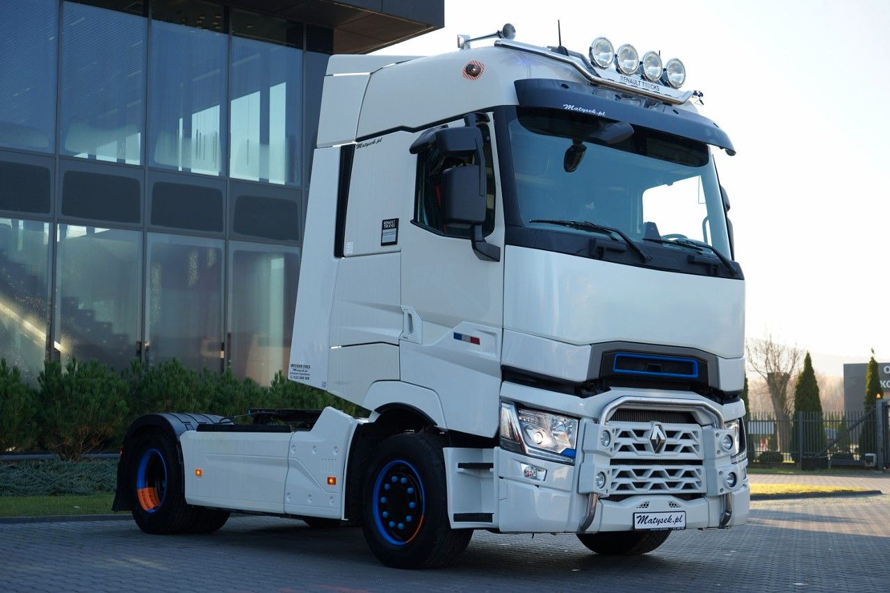 Renault T 520 / RETARDER / SKÓRY / LIMITED / TEAM ALPI - Tahač: obrázek 5 Renault T 520 / RETARDER / SKÓRY / LIMITED / TEAM ALPI - Tahač: obrázek 5