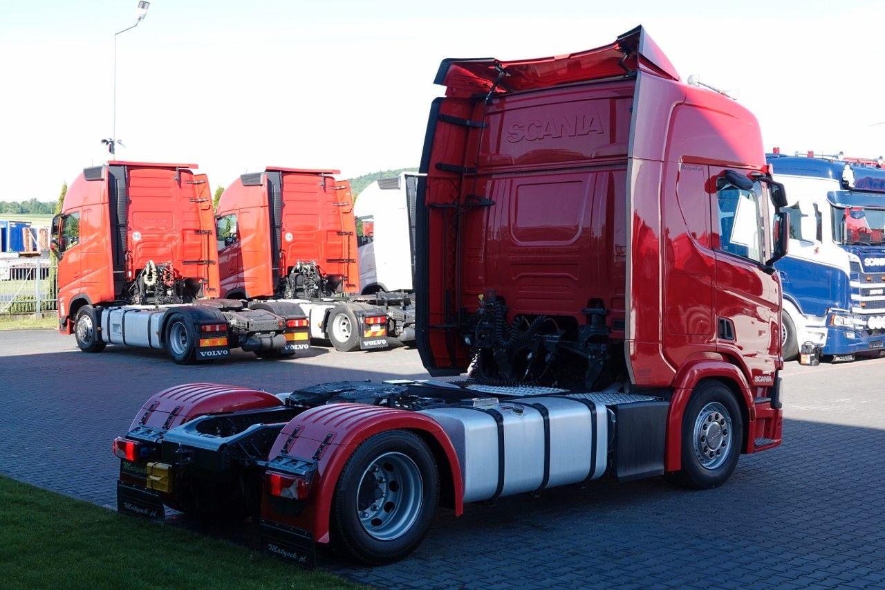 Scania R 450 / LOWDECK / MEGA / OPONY 100% / 2021 / P - Tahač: obrázek 5 Scania R 450 / LOWDECK / MEGA / OPONY 100% / 2021 / P - Tahač: obrázek 5