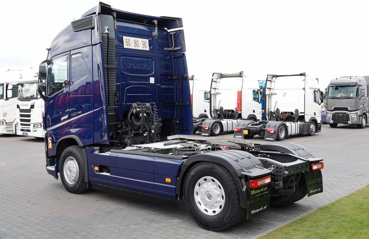 Volvo FH 500 / HYDRAULIKA / I-PARK COOL / 2 ZBIORNIKI - Tahač: obrázek 4 Volvo FH 500 / HYDRAULIKA / I-PARK COOL / 2 ZBIORNIKI - Tahač: obrázek 4