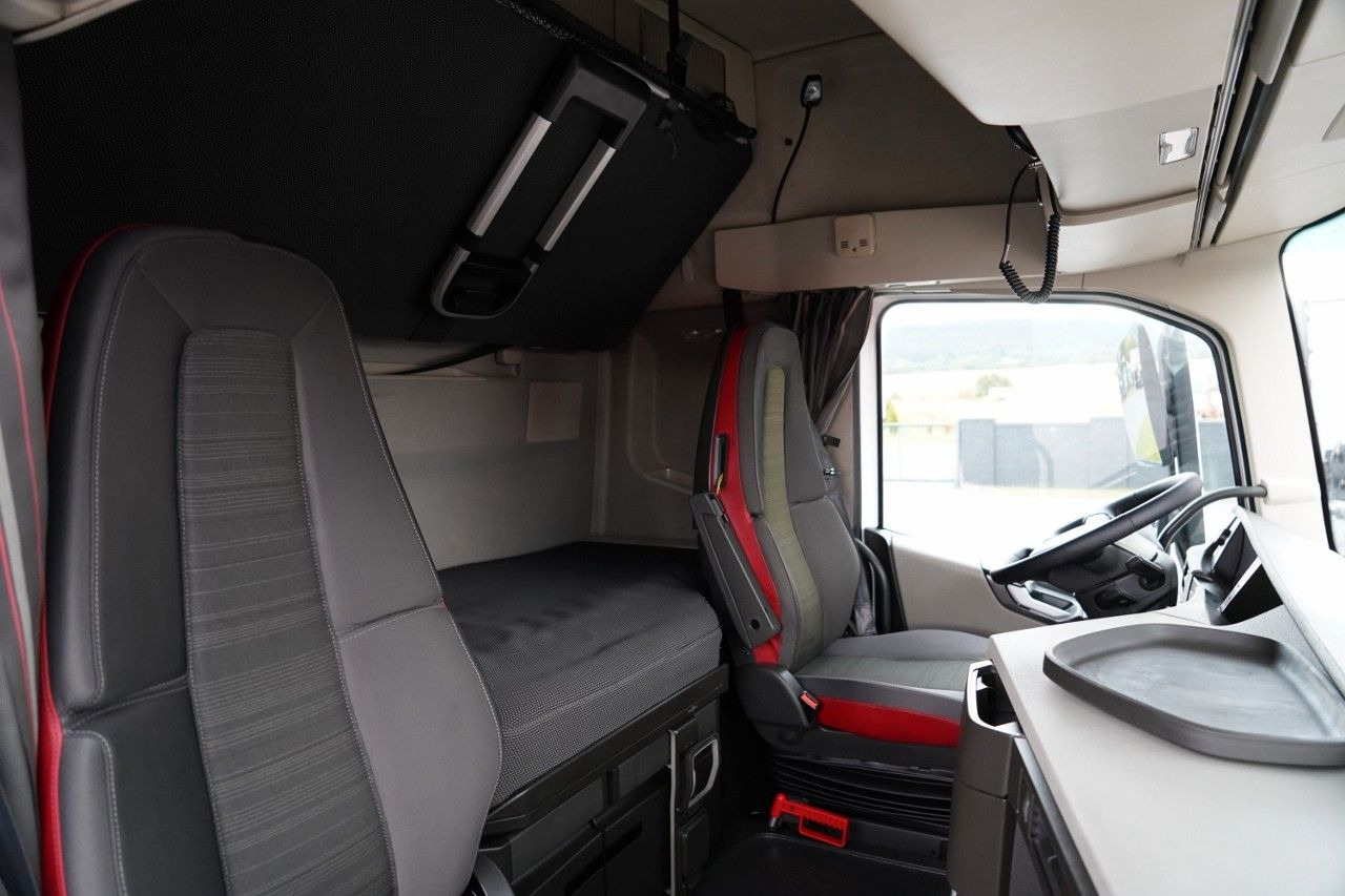 Tahač Volvo FH 500 / PO KONTRAKCIE SERWISOWYM / SPROWADZONY: obrázek 17