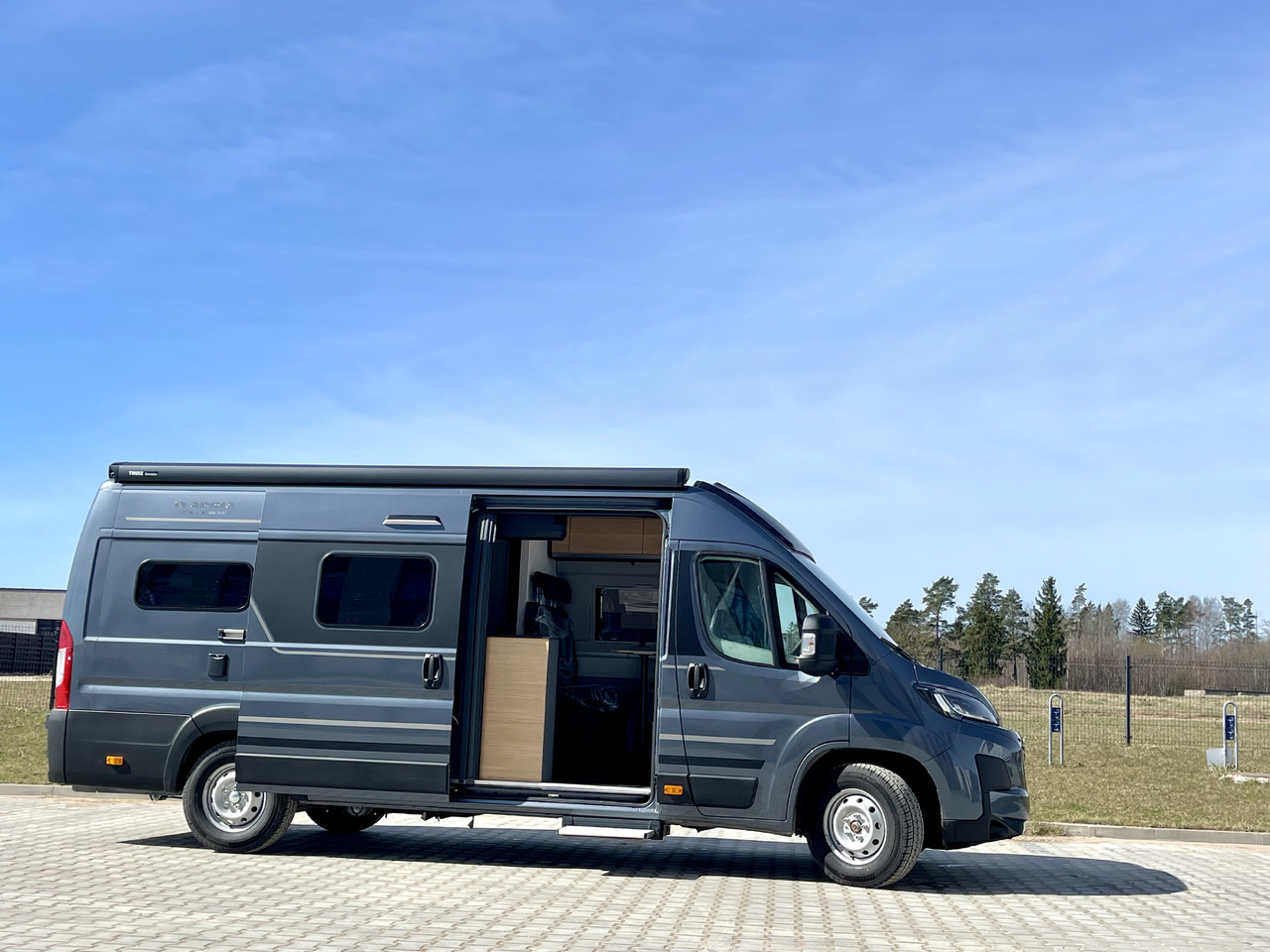 ADRIA TWIN 640 SGX - Obytná dodávka: obrázek 5 ADRIA TWIN 640 SGX - Obytná dodávka: obrázek 5