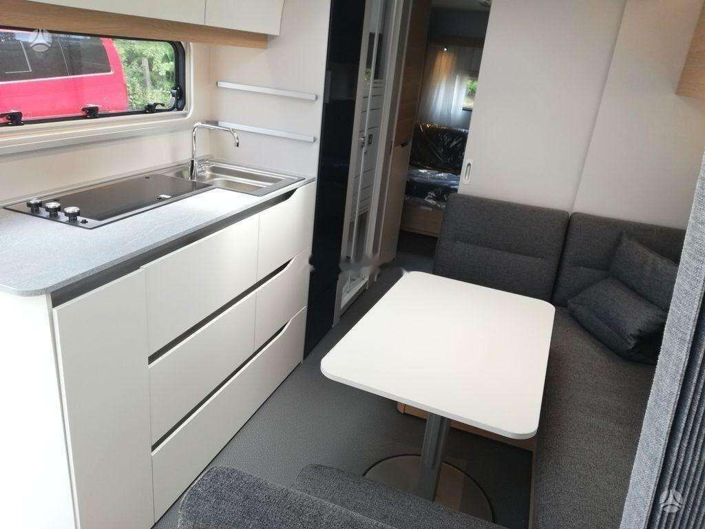 Adria Adora 673PK - Karavan: obrázek 4 Adria Adora 673PK - Karavan: obrázek 4