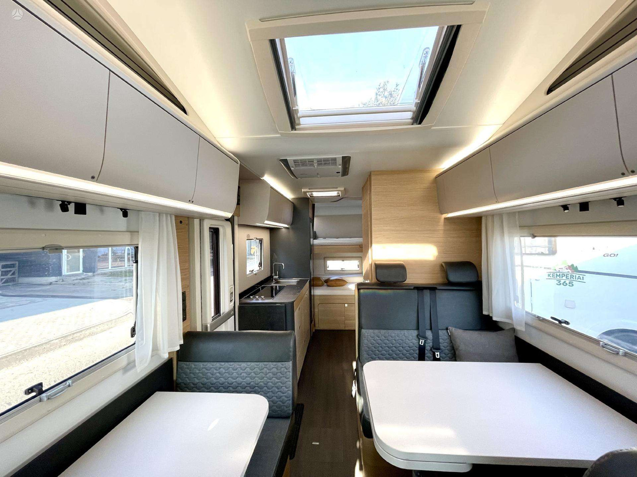 Adria Coral XL 650DK - Alkovna: obrázek 4 Adria Coral XL 650DK - Alkovna: obrázek 4