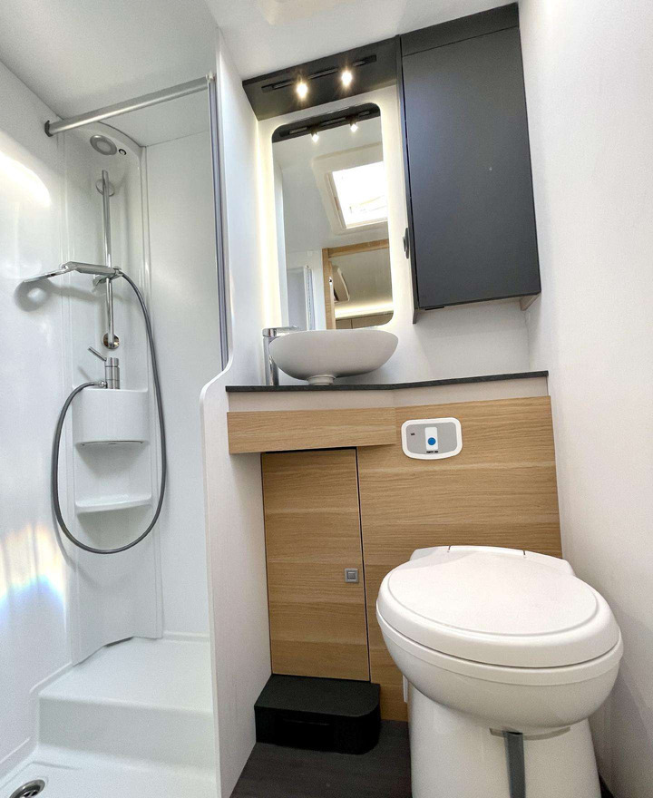Adria Coral XL 650DK leasing Adria Coral XL 650DK: obrázek 10