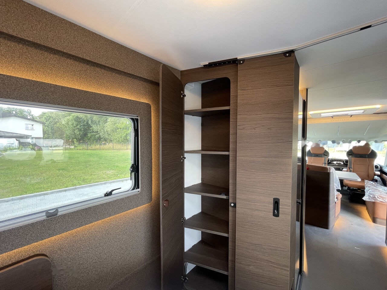 Nový Integrovaný obytný vůz Adria Super Sonic 890LC: obrázek 23