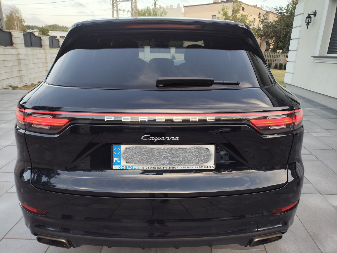 PORSCHE CAYENNE - Osobní auto: obrázek 3 PORSCHE CAYENNE - Osobní auto: obrázek 3