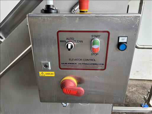 Maverick Automation Flighted elevator conveyor - Dopravník: obrázek 5 Maverick Automation Flighted elevator conveyor - Dopravník: obrázek 5