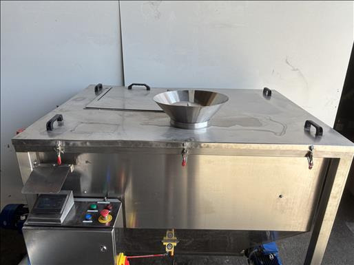 NNP Hopper and elevator screw conveyor - Dopravník: obrázek 4 NNP Hopper and elevator screw conveyor - Dopravník: obrázek 4