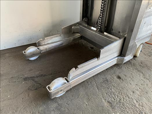 Syspal Tote bin lifter - Potravinářský stroj: obrázek 3 Syspal Tote bin lifter - Potravinářský stroj: obrázek 3