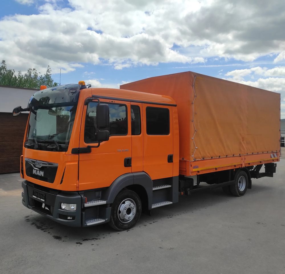MAN TGL 8.180 DOKA / 6 OSOBOWY /BUTRO-PLANDEKA / - Plachtový nákladní auto: obrázek 1 MAN TGL 8.180 DOKA / 6 OSOBOWY /BUTRO-PLANDEKA / - Plachtový nákladní auto: obrázek 1