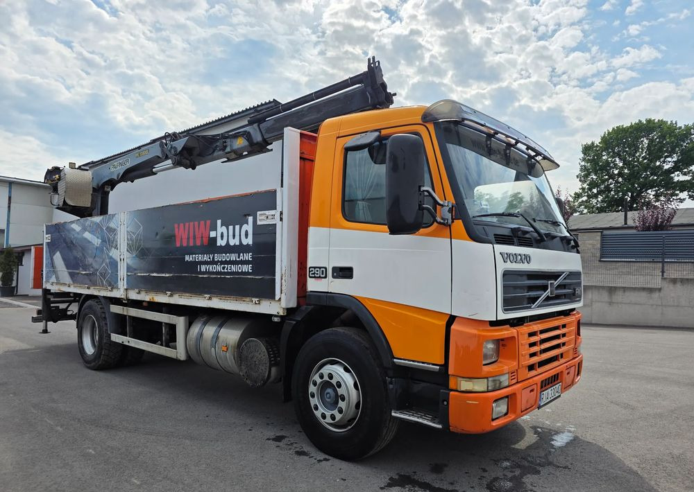 Volvo FM7 - Nákladní automobil valníkový/ Plošinový, Auto s hydraulickou rukou: obrázek 2 Volvo FM7 - Nákladní automobil valníkový/ Plošinový, Auto s hydraulickou rukou: obrázek 2