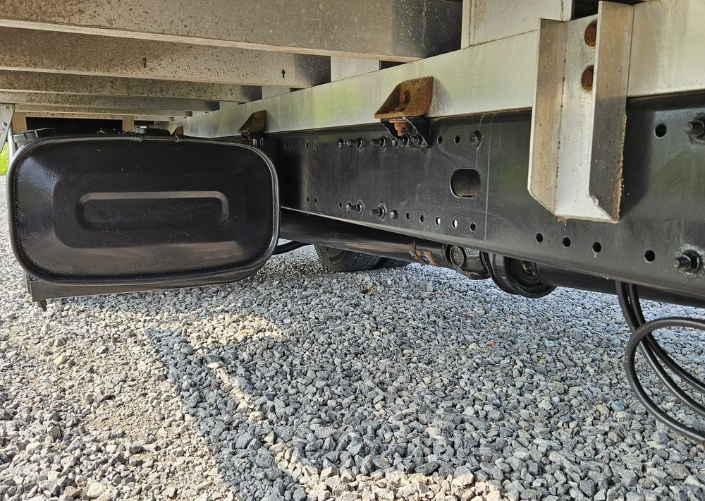 Skříňový nákladní auto MAN TGL 12.250/KONTENER/IZOTERMA/WINDA/2019R/EURO 6/PEŁEN SERWIS/SPROWADZONY/ZADBANY/JAK NOWY/ KSIĄŻKA SERWISOWA/E6/17 PALET: obrázek 19