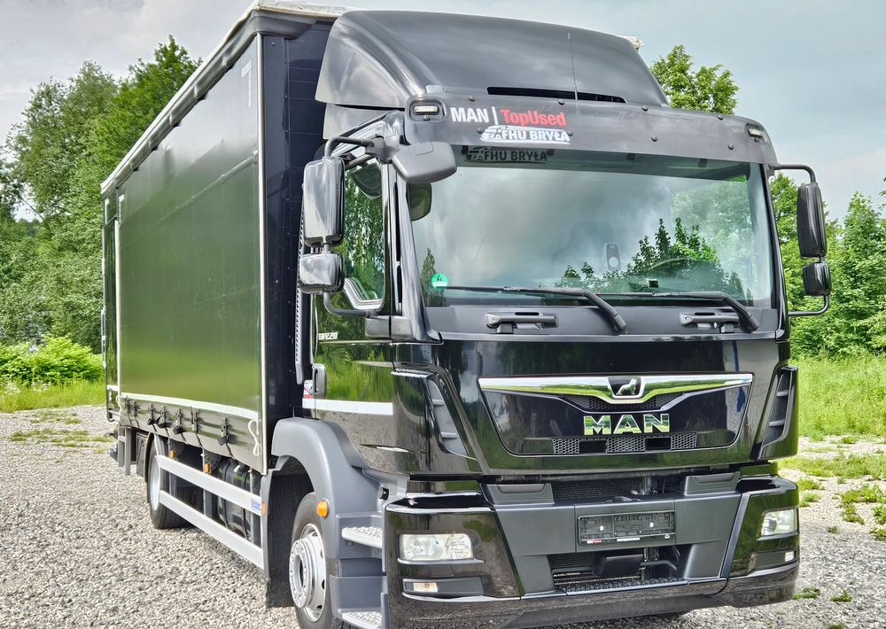 MAN TGM 12.290/15.290/E6/FIRANKA/BOCZNE DRZWI/BURTO-FIRANKA/18PALET/WINDA/NISKI PRZEBIEG/2018/CAŁY NA PODUSZKACH/SERWISOWANY - Plachtový nákladní auto: obrázek 2 MAN TGM 12.290/15.290/E6/FIRANKA/BOCZNE DRZWI/BURTO-FIRANKA/18PALET/WINDA/NISKI PRZEBIEG/2018/CAŁY NA PODUSZKACH/SERWISOWANY - Plachtový nákladní auto: obrázek 2