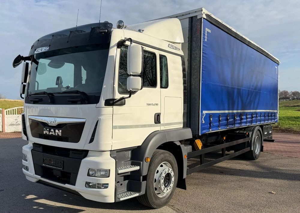 MAN TGM 15.290 / FIRANKA / 2016R / KLIMA POSTOJOWA /SPROWADZONY/ 8T ŁADOWNOŚĆ / 17 PALET / E6 / WINDA / - Plachtový nákladní auto: obrázek 1 MAN TGM 15.290 / FIRANKA / 2016R / KLIMA POSTOJOWA /SPROWADZONY/ 8T ŁADOWNOŚĆ / 17 PALET / E6 / WINDA / - Plachtový nákladní auto: obrázek 1