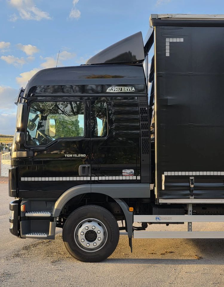 Plachtový nákladní auto MAN TGM 15.290 / FIRANKA / 2019R / SPROWADZONY/ 7500 ŁADOWNOŚĆ / 18 PALET / E6 / JAK NOWY / WINDA /: obrázek 9