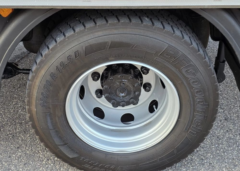 Plachtový nákladní auto MAN TGM 15.290 / FIRANKA / 2019R / SPROWADZONY/ 7500 ŁADOWNOŚĆ / 18 PALET / E6 / JAK NOWY / WINDA /: obrázek 18