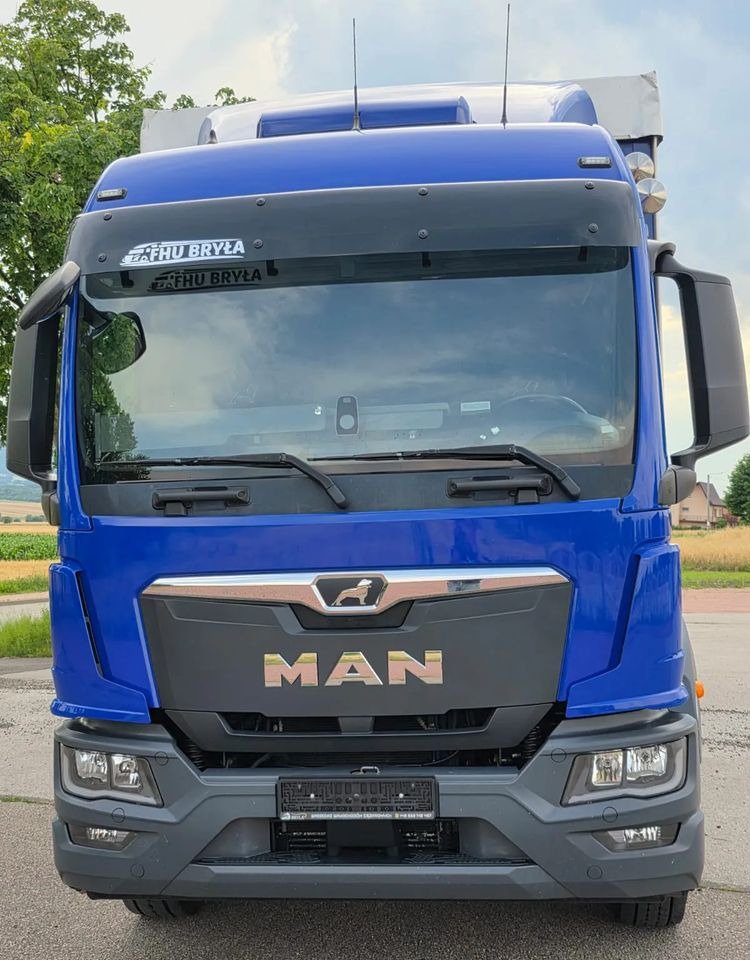 MAN TGM 18.320 / 18.290 / NOWY MODEL / E6 / 20PALET / 9200 ŁADOWNOŚĆ / SERWISOWANY / NISKI PRZEBIEG / WINDA / FIRANKA / SPROWADZONY / 2021 / NISKI PRZEBIEG /PIERWSZY WŁAŚCICIEL/ - Plachtový nákladní auto: obrázek 3 MAN TGM 18.320 / 18.290 / NOWY MODEL / E6 / 20PALET / 9200 ŁADOWNOŚĆ / SERWISOWANY / NISKI PRZEBIEG / WINDA / FIRANKA / SPROWADZONY / 2021 / NISKI PRZEBIEG /PIERWSZY WŁAŚCICIEL/ - Plachtový nákladní auto: obrázek 3