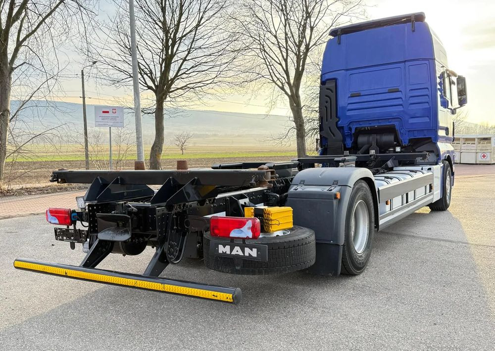 MAN TGX 18.430/SPROWADZONY/DO ŻYWCA/DO BYDŁA/2020/KLIMA POSTOJOWA/SERWISOWANY/JAK NOWY/NISKI PRZEBIEG/RAMA/BDF/E6 - Podvozek s kabinou: obrázek 5 MAN TGX 18.430/SPROWADZONY/DO ŻYWCA/DO BYDŁA/2020/KLIMA POSTOJOWA/SERWISOWANY/JAK NOWY/NISKI PRZEBIEG/RAMA/BDF/E6 - Podvozek s kabinou: obrázek 5