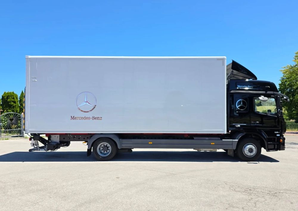 Mercedes-Benz ATEGO 1527/1530/IZOTERMA/WINDA/SPROWADZONY/E6/PIERWSZY WŁAŚCICIEL/AUTOMAT/18EURO PALET/STAN BARDZO DOBRY leasing Mercedes-Benz ATEGO 1527/1530/IZOTERMA/WINDA/SPROWADZONY/E6/PIERWSZY WŁAŚCICIEL/AUTOMAT/18EURO PALET/STAN BARDZO DOBRY: obrázek 9