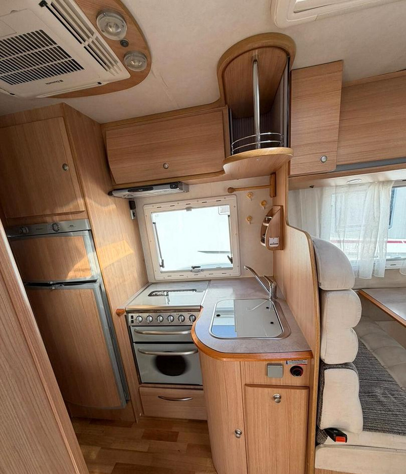 - Obytný vůz: obrázek 5 - Obytný vůz: obrázek 5