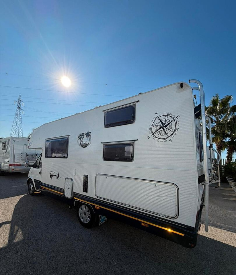 - Obytný vůz: obrázek 3 - Obytný vůz: obrázek 3