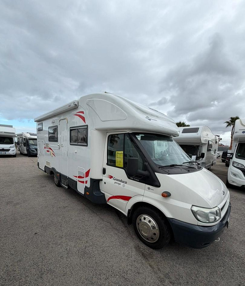 ROLLER TEAM GRANDUCA GARAGE P - Polointegrovaný obytný vůz: obrázek 2 ROLLER TEAM GRANDUCA GARAGE P - Polointegrovaný obytný vůz: obrázek 2
