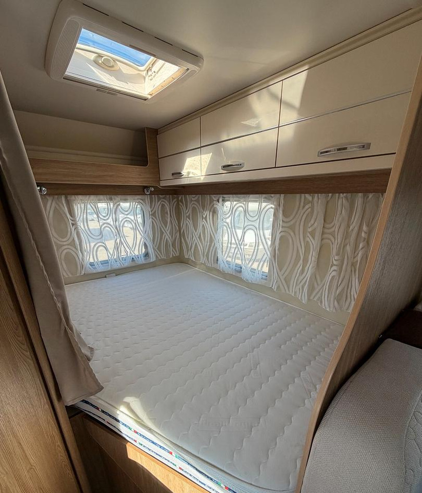 Alkovna Rimor SEAL 3: obrázek 13 Alkovna Rimor SEAL 3: obrázek 13