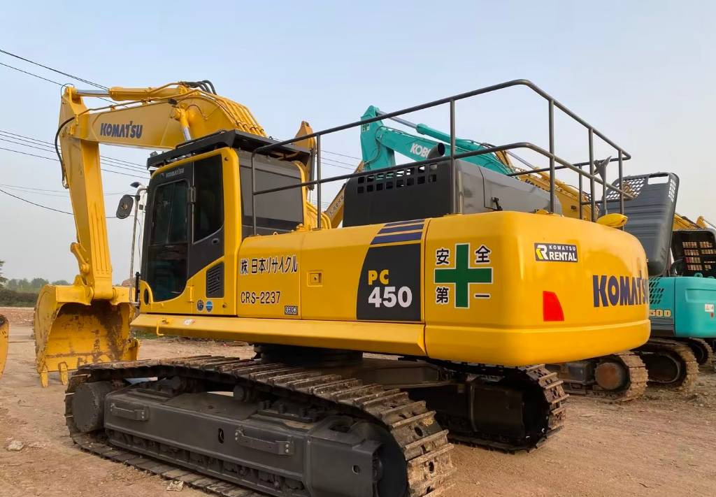 KOMATSU PC 450-8 - Pásové rýpadlo: obrázek 1 KOMATSU PC 450-8 - Pásové rýpadlo: obrázek 1