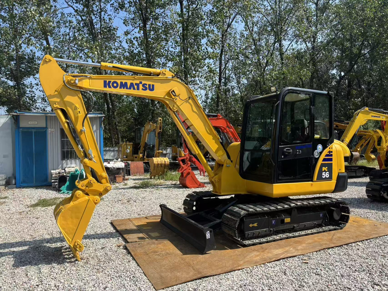 KOMATSU PC56 - Mini rýpadlo: obrázek 2 KOMATSU PC56 - Mini rýpadlo: obrázek 2